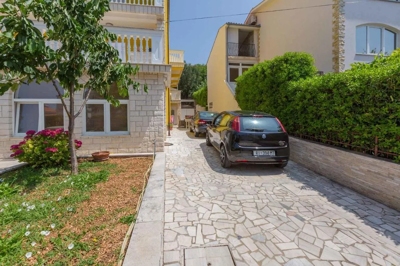 Two-Bedroom Apartment Crikvenica 32 Croatia
