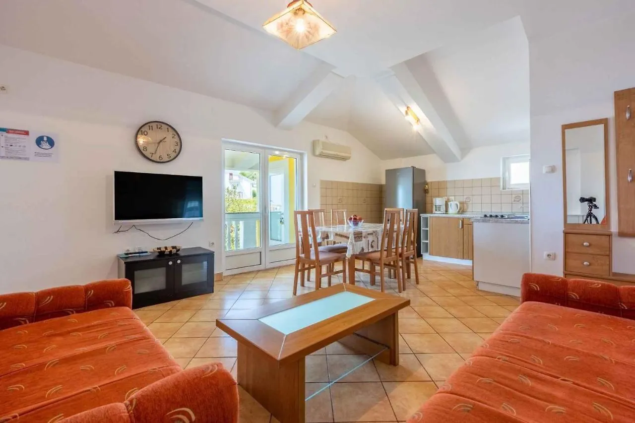 Two-Bedroom Apartment Crikvenica 32 Croatia