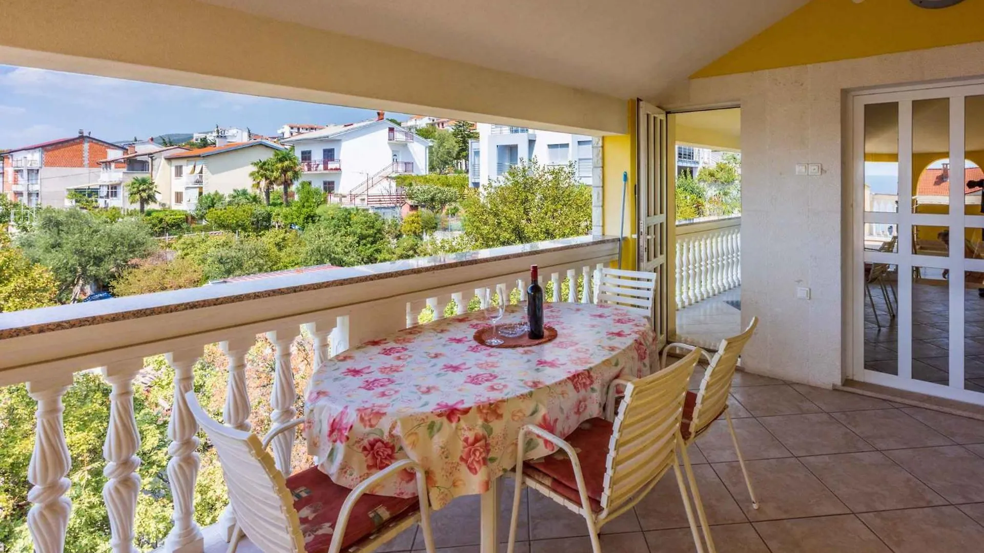 Two-Bedroom Apartment Crikvenica 32