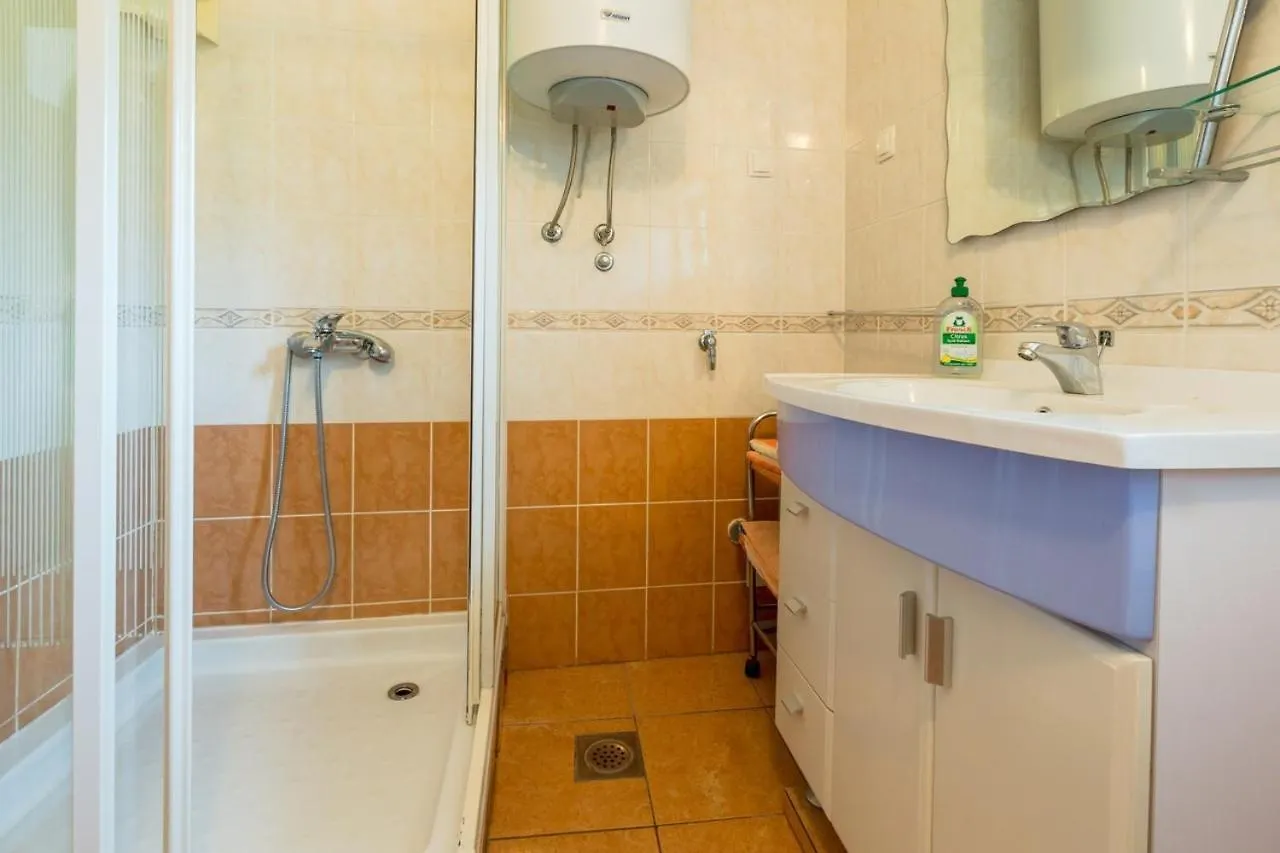 Two-Bedroom Apartment Crikvenica 32